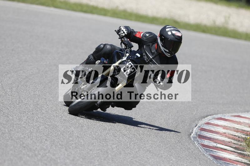 /Archiv-2024/56 10.08.2024 Plüss Moto Sport ADR/Einsteiger/33